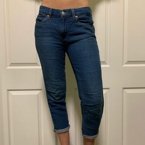 Levi’s Cropped Blue Boyfriend Jean